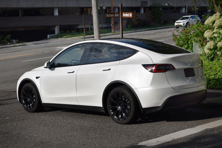 Used Tesla Model y Long Range AWD 4dr Crossover 2020 | Camy Cars. Great Neck, New York Used Tesla Model y Long Range AWD 4dr Crossover 2020 | Camy Cars. Great Neck, New York