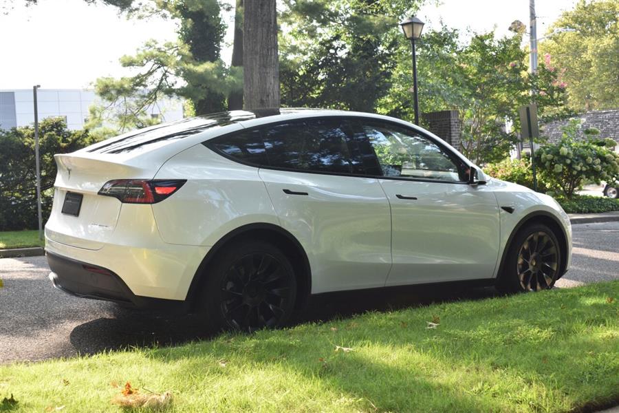 Used Tesla Model y Long Range AWD 4dr Crossover 2020 | Camy Cars. Great Neck, New York Used Tesla Model y Long Range AWD 4dr Crossover 2020 | Camy Cars. Great Neck, New York