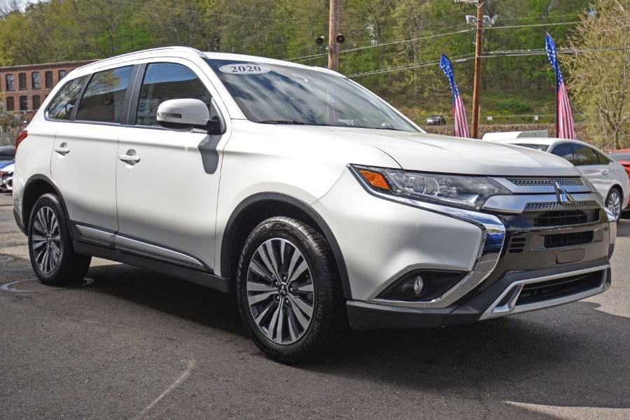 2020 Mitsubishi Outlander SEL S-AWC, available for sale in Waterbury, Connecticut | Highline Car Connection. Waterbury, Connecticut 2020 Mitsubishi Outlander SEL S-AWC, available for sale in Waterbury, Connecticut | Highline Car Connection. Waterbury, Connecticut