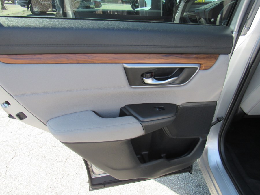 Used Honda CR-V EX 2017 | Hilario's Auto Sales Inc.. Worcester, Massachusetts Used Honda CR-V EX 2017 | Hilario's Auto Sales Inc.. Worcester, Massachusetts