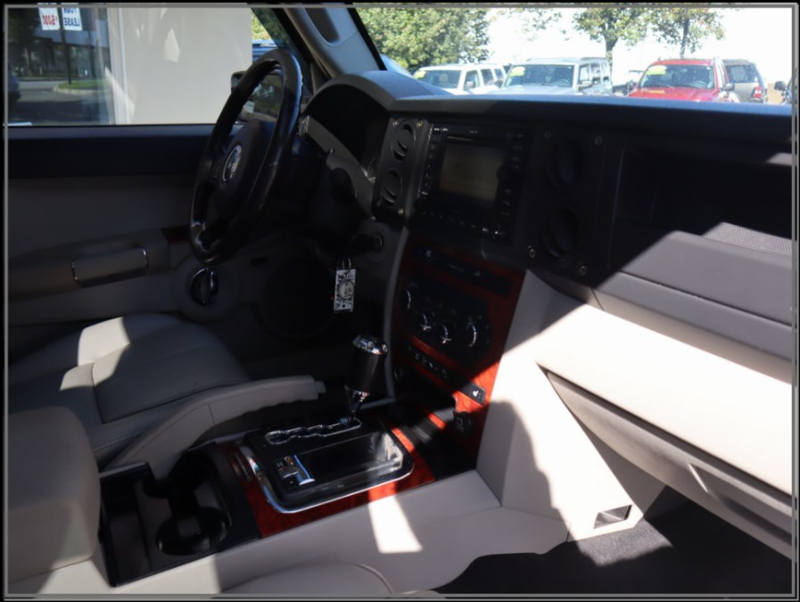 2006 Jeep Commander 4dr Limited 4WD, available for sale in Huntington Station, New York | My Auto Inc.. Huntington Station, New York 2006 Jeep Commander 4dr Limited 4WD, available for sale in Huntington Station, New York | My Auto Inc.. Huntington Station, New York