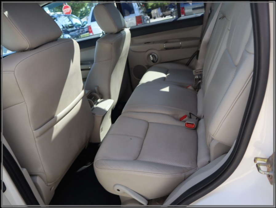 2006 Jeep Commander 4dr Limited 4WD, available for sale in Huntington Station, New York | My Auto Inc.. Huntington Station, New York 2006 Jeep Commander 4dr Limited 4WD, available for sale in Huntington Station, New York | My Auto Inc.. Huntington Station, New York