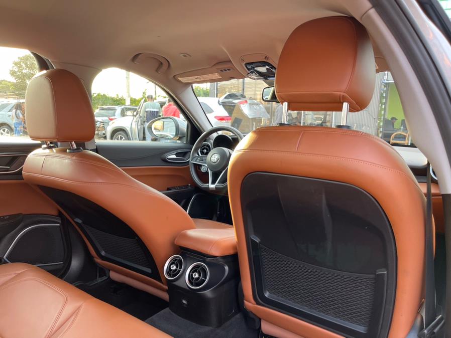 Used Alfa Romeo Giulia Sport AWD 2019 | European Auto Expo. Lodi, New Jersey Used Alfa Romeo Giulia Sport AWD 2019 | European Auto Expo. Lodi, New Jersey