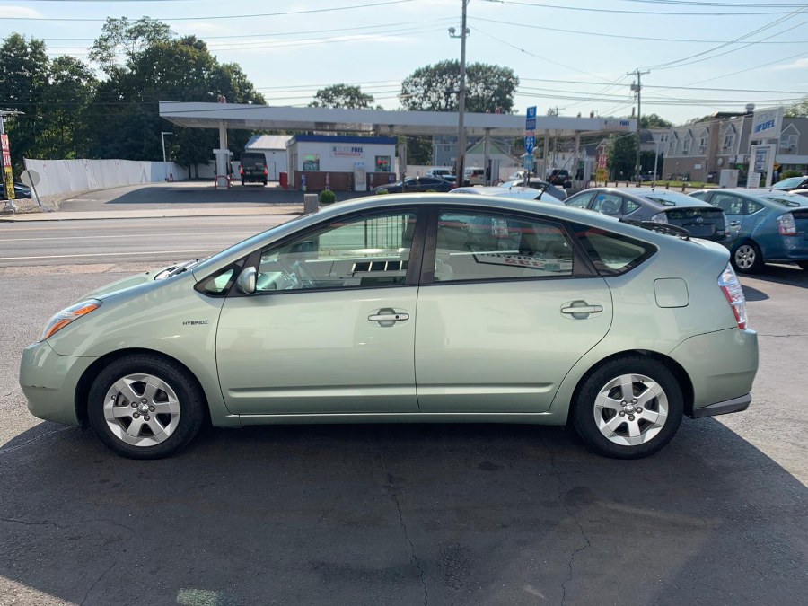 2009 Toyota Prius 5dr HB Touring (Natl), available for sale in West Haven, Connecticut | Uzun Auto. West Haven, Connecticut 2009 Toyota Prius 5dr HB Touring (Natl), available for sale in West Haven, Connecticut | Uzun Auto. West Haven, Connecticut