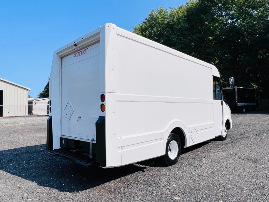 2015 Isuzu REACH 14 FEET DRY VAN + DELIVERY STEP VAN + NO CDL, available for sale in South Amboy, New Jersey | NJ Truck Spot. South Amboy, New Jersey 2015 Isuzu REACH 14 FEET DRY VAN + DELIVERY STEP VAN + NO CDL, available for sale in South Amboy, New Jersey | NJ Truck Spot. South Amboy, New Jersey