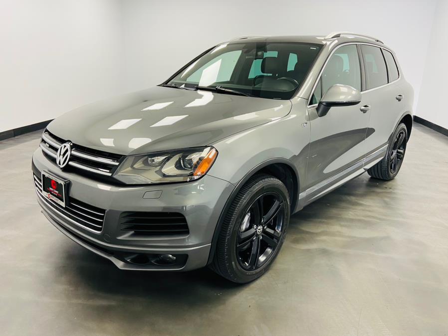 Used Volkswagen Touareg 4dr 3.6L R-Line 2014 | East Coast Auto Group. Linden, New Jersey Used Volkswagen Touareg 4dr 3.6L R-Line 2014 | East Coast Auto Group. Linden, New Jersey