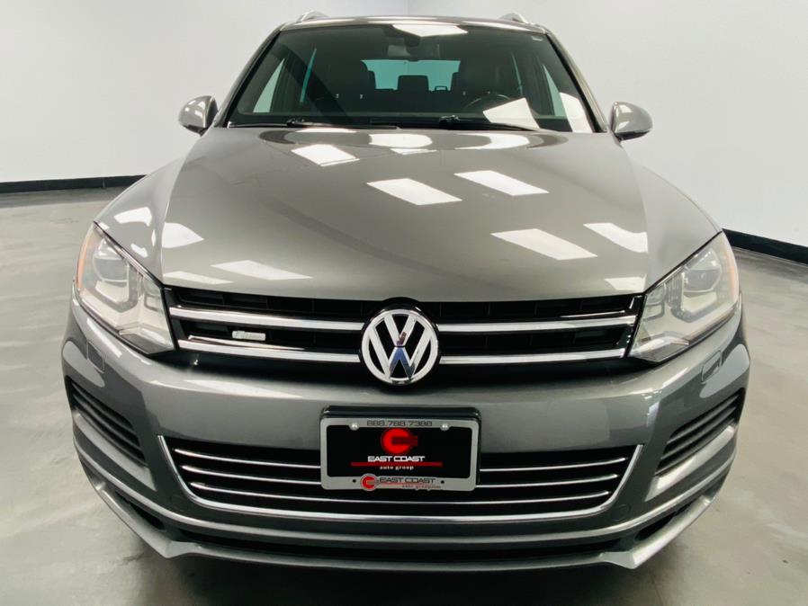 Used Volkswagen Touareg 4dr 3.6L R-Line 2014 | East Coast Auto Group. Linden, New Jersey Used Volkswagen Touareg 4dr 3.6L R-Line 2014 | East Coast Auto Group. Linden, New Jersey