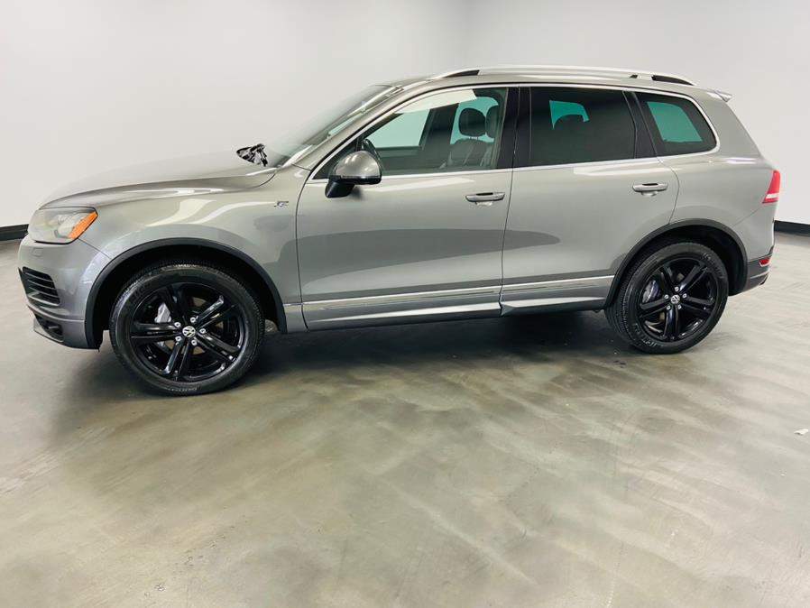Used Volkswagen Touareg 4dr 3.6L R-Line 2014 | East Coast Auto Group. Linden, New Jersey Used Volkswagen Touareg 4dr 3.6L R-Line 2014 | East Coast Auto Group. Linden, New Jersey