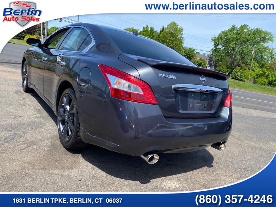 Used Nissan Maxima 4dr Sdn V6 CVT 3.5 SV w/Premium Pkg 2011 | Berlin Auto Sales LLC. Berlin, Connecticut Used Nissan Maxima 4dr Sdn V6 CVT 3.5 SV w/Premium Pkg 2011 | Berlin Auto Sales LLC. Berlin, Connecticut