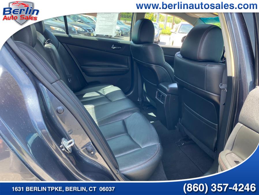 Used Nissan Maxima 4dr Sdn V6 CVT 3.5 SV w/Premium Pkg 2011 | Berlin Auto Sales LLC. Berlin, Connecticut Used Nissan Maxima 4dr Sdn V6 CVT 3.5 SV w/Premium Pkg 2011 | Berlin Auto Sales LLC. Berlin, Connecticut