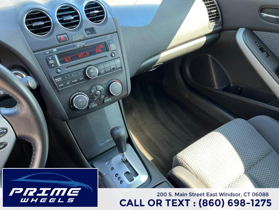 Used Nissan Altima 2dr Cpe I4 CVT 2.5 S 2009 | Prime Wheels. East Windsor, Connecticut Used Nissan Altima 2dr Cpe I4 CVT 2.5 S 2009 | Prime Wheels. East Windsor, Connecticut