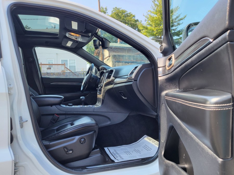2014 Jeep Grand Cherokee 4WD 4dr Limited, available for sale in Newark, New Jersey | Champion Auto Sales. Newark, New Jersey 2014 Jeep Grand Cherokee 4WD 4dr Limited, available for sale in Newark, New Jersey | Champion Auto Sales. Newark, New Jersey