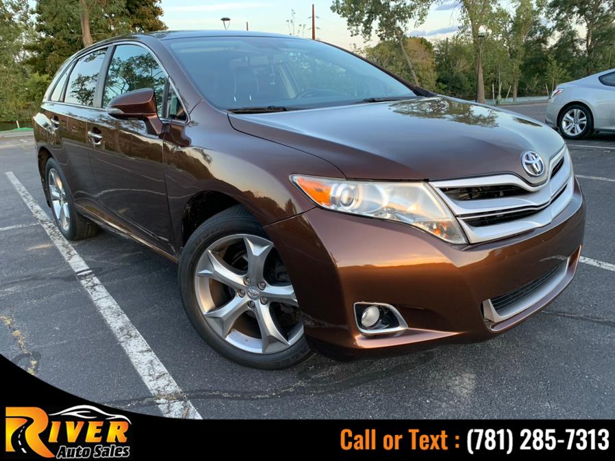 2013 Toyota Venza 4dr Wgn V6 AWD XLE (Natl), available for sale in Malden, MA