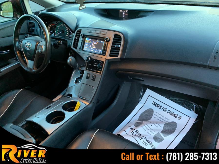 2013 Toyota Venza 4dr Wgn V6 AWD XLE (Natl), available for sale in Malden, Massachusetts | River Auto Sales. Malden, Massachusetts 2013 Toyota Venza 4dr Wgn V6 AWD XLE (Natl), available for sale in Malden, Massachusetts | River Auto Sales. Malden, Massachusetts