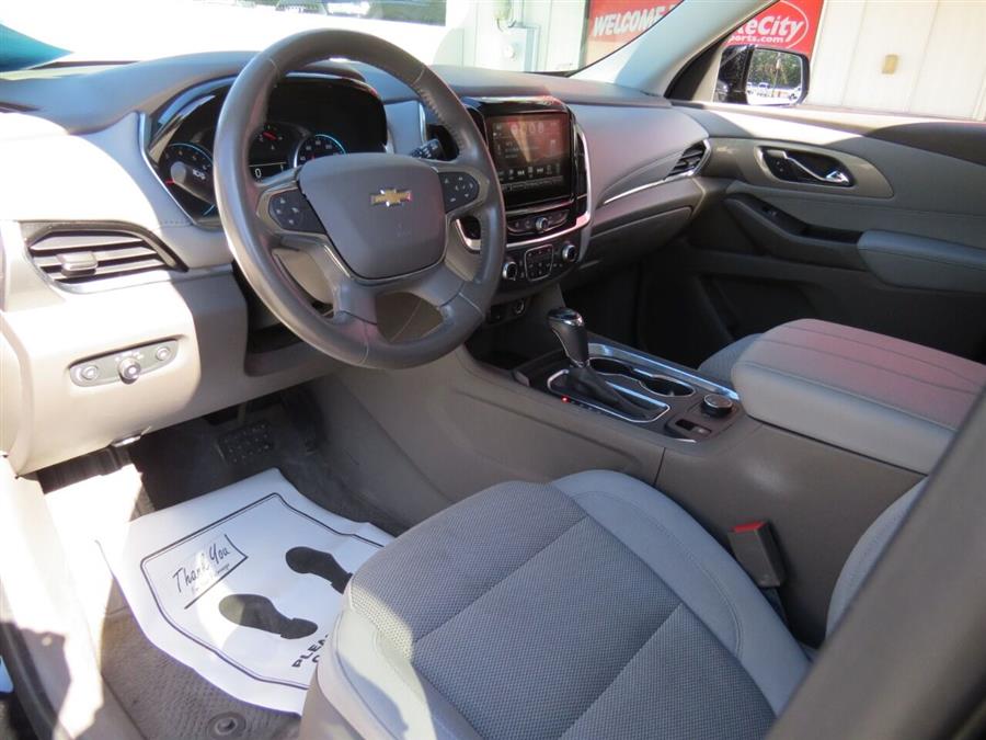 Used Chevrolet Traverse LT Cloth 4x4 4dr SUV w/1LT 2019 | Lake City Exports Inc. Auburn, Maine Used Chevrolet Traverse LT Cloth 4x4 4dr SUV w/1LT 2019 | Lake City Exports Inc. Auburn, Maine