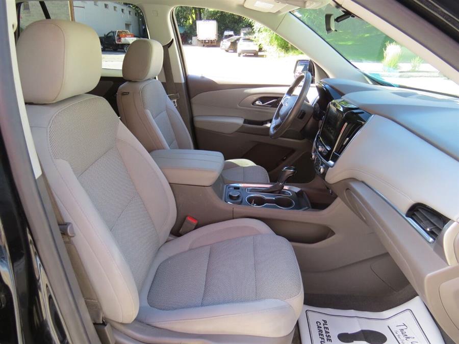 Used Chevrolet Traverse LT Cloth 4x4 4dr SUV w/1LT 2019 | Lake City Exports Inc. Auburn, Maine Used Chevrolet Traverse LT Cloth 4x4 4dr SUV w/1LT 2019 | Lake City Exports Inc. Auburn, Maine
