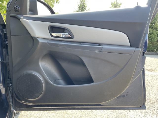 Used Chevrolet Cruze LS 2011 | Blasius Federal Road. Brookfield, Connecticut Used Chevrolet Cruze LS 2011 | Blasius Federal Road. Brookfield, Connecticut