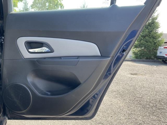 Used Chevrolet Cruze LS 2011 | Blasius Federal Road. Brookfield, Connecticut Used Chevrolet Cruze LS 2011 | Blasius Federal Road. Brookfield, Connecticut