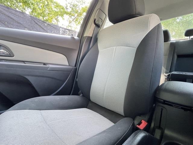 Used Chevrolet Cruze LS 2011 | Blasius Federal Road. Brookfield, Connecticut Used Chevrolet Cruze LS 2011 | Blasius Federal Road. Brookfield, Connecticut