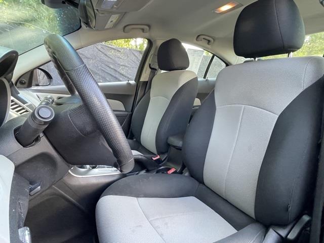 Used Chevrolet Cruze LS 2011 | Blasius Federal Road. Brookfield, Connecticut Used Chevrolet Cruze LS 2011 | Blasius Federal Road. Brookfield, Connecticut