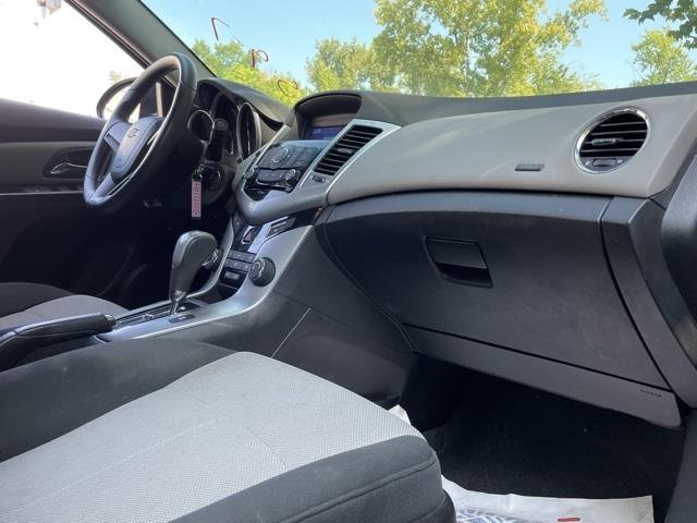 Used Chevrolet Cruze LS 2011 | Blasius Federal Road. Brookfield, Connecticut Used Chevrolet Cruze LS 2011 | Blasius Federal Road. Brookfield, Connecticut