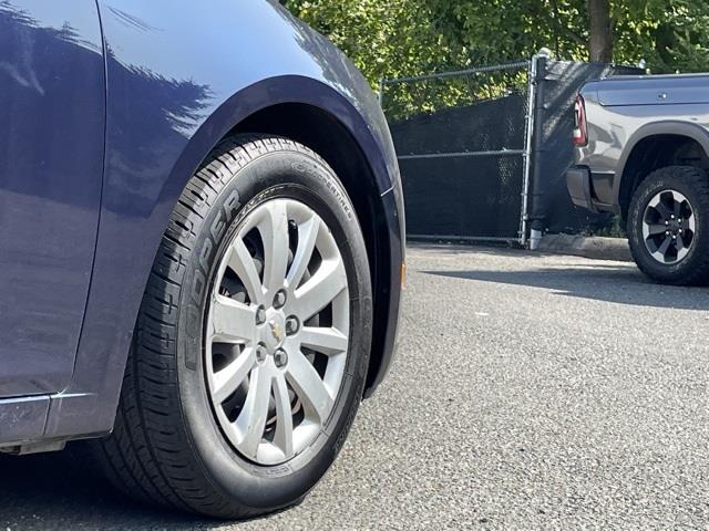 Used Chevrolet Cruze LS 2011 | Blasius Federal Road. Brookfield, Connecticut Used Chevrolet Cruze LS 2011 | Blasius Federal Road. Brookfield, Connecticut