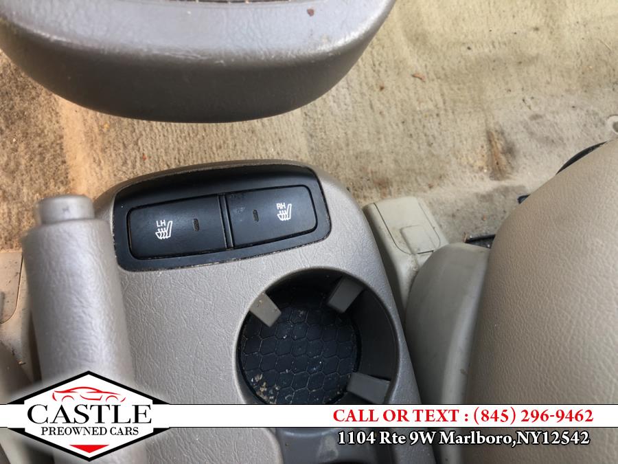 Used Hyundai Tucson 4dr Limited 4WD 2.7L V6 Auto 2006 | Castle Preowned Cars. Marlboro, New York Used Hyundai Tucson 4dr Limited 4WD 2.7L V6 Auto 2006 | Castle Preowned Cars. Marlboro, New York