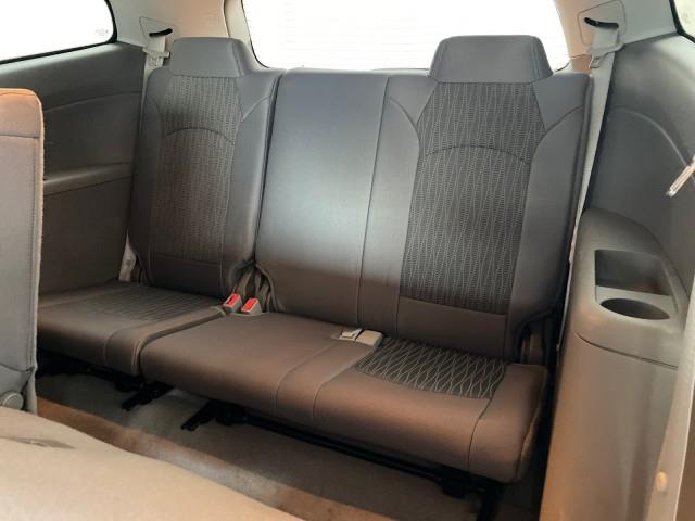 Used Chevrolet Traverse LS 2016 | Queens Auto Mall. Richmond Hill, New York Used Chevrolet Traverse LS 2016 | Queens Auto Mall. Richmond Hill, New York
