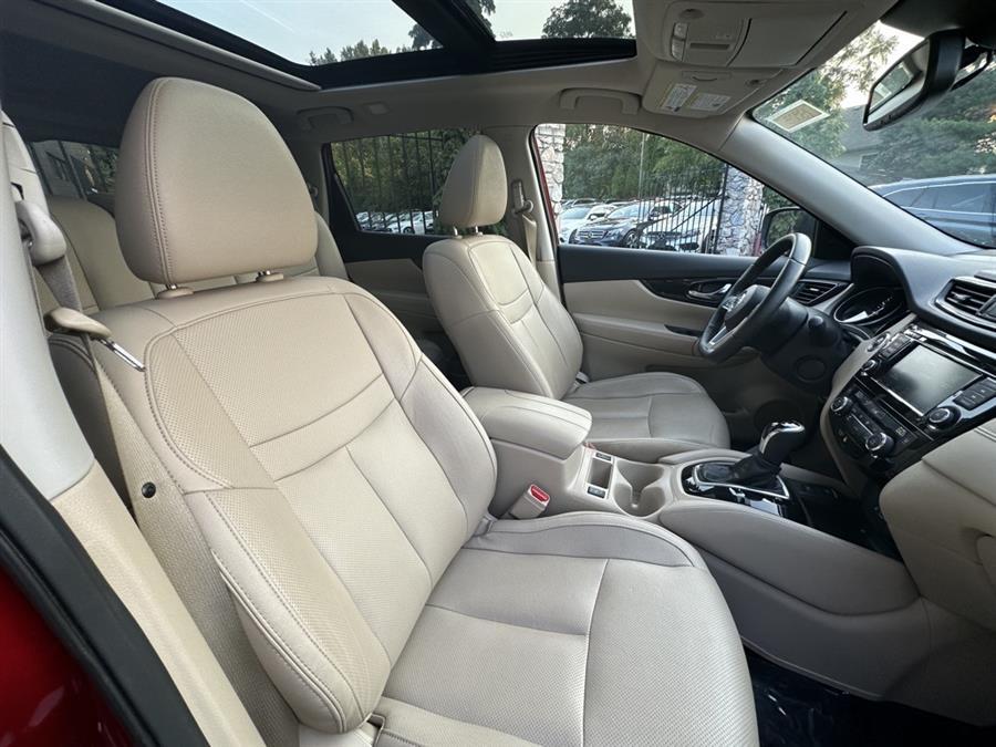 2019 Nissan Rogue SL, available for sale in Woodbury, New York | Drive World. Woodbury, New York 2019 Nissan Rogue SL, available for sale in Woodbury, New York | Drive World. Woodbury, New York