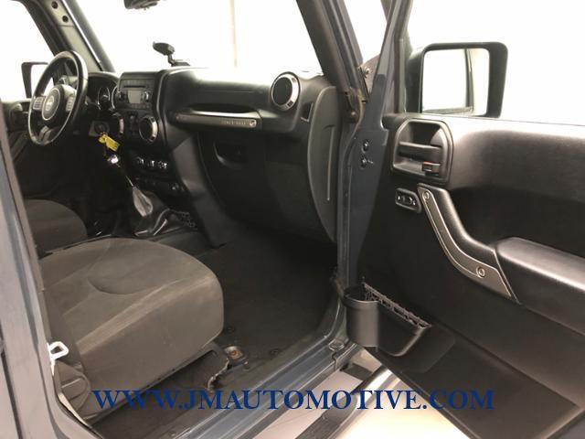2016 Jeep Wrangler Unlimited 4WD 4dr Sport, available for sale in Naugatuck, Connecticut | J&M Automotive Sls&Svc LLC. Naugatuck, Connecticut 2016 Jeep Wrangler Unlimited 4WD 4dr Sport, available for sale in Naugatuck, Connecticut | J&M Automotive Sls&Svc LLC. Naugatuck, Connecticut