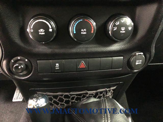 2016 Jeep Wrangler Unlimited 4WD 4dr Sport, available for sale in Naugatuck, Connecticut | J&M Automotive Sls&Svc LLC. Naugatuck, Connecticut 2016 Jeep Wrangler Unlimited 4WD 4dr Sport, available for sale in Naugatuck, Connecticut | J&M Automotive Sls&Svc LLC. Naugatuck, Connecticut