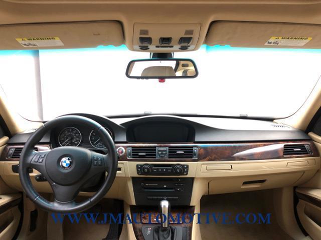 2006 BMW 3 Series 330xi 4dr Sdn AWD, available for sale in Naugatuck, Connecticut | J&M Automotive Sls&Svc LLC. Naugatuck, Connecticut 2006 BMW 3 Series 330xi 4dr Sdn AWD, available for sale in Naugatuck, Connecticut | J&M Automotive Sls&Svc LLC. Naugatuck, Connecticut