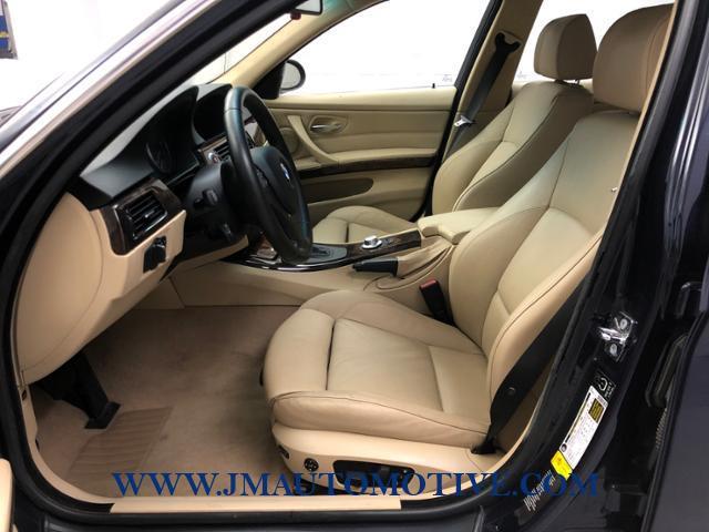 2006 BMW 3 Series 330xi 4dr Sdn AWD, available for sale in Naugatuck, Connecticut | J&M Automotive Sls&Svc LLC. Naugatuck, Connecticut 2006 BMW 3 Series 330xi 4dr Sdn AWD, available for sale in Naugatuck, Connecticut | J&M Automotive Sls&Svc LLC. Naugatuck, Connecticut