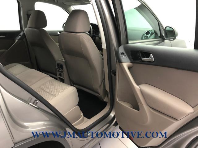 2011 Volkswagen Tiguan 4WD 4dr S 4Motion, available for sale in Naugatuck, Connecticut | J&M Automotive Sls&Svc LLC. Naugatuck, Connecticut 2011 Volkswagen Tiguan 4WD 4dr S 4Motion, available for sale in Naugatuck, Connecticut | J&M Automotive Sls&Svc LLC. Naugatuck, Connecticut