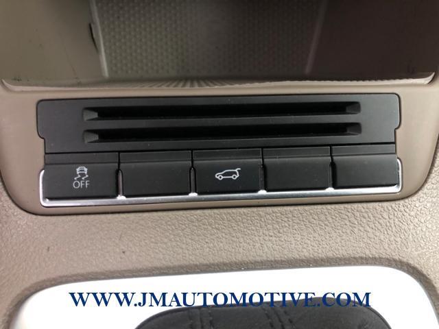 2011 Volkswagen Tiguan 4WD 4dr S 4Motion, available for sale in Naugatuck, Connecticut | J&M Automotive Sls&Svc LLC. Naugatuck, Connecticut 2011 Volkswagen Tiguan 4WD 4dr S 4Motion, available for sale in Naugatuck, Connecticut | J&M Automotive Sls&Svc LLC. Naugatuck, Connecticut