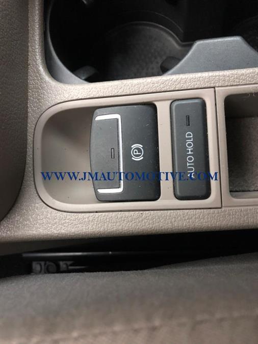 2011 Volkswagen Tiguan 4WD 4dr S 4Motion, available for sale in Naugatuck, Connecticut | J&M Automotive Sls&Svc LLC. Naugatuck, Connecticut 2011 Volkswagen Tiguan 4WD 4dr S 4Motion, available for sale in Naugatuck, Connecticut | J&M Automotive Sls&Svc LLC. Naugatuck, Connecticut