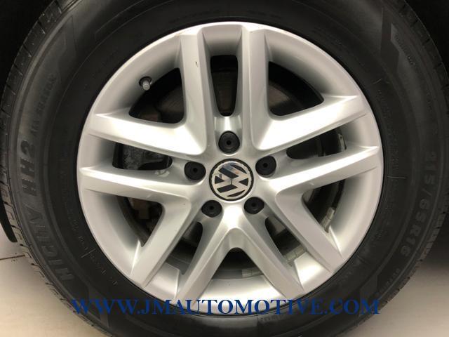 2011 Volkswagen Tiguan 4WD 4dr S 4Motion, available for sale in Naugatuck, Connecticut | J&M Automotive Sls&Svc LLC. Naugatuck, Connecticut 2011 Volkswagen Tiguan 4WD 4dr S 4Motion, available for sale in Naugatuck, Connecticut | J&M Automotive Sls&Svc LLC. Naugatuck, Connecticut