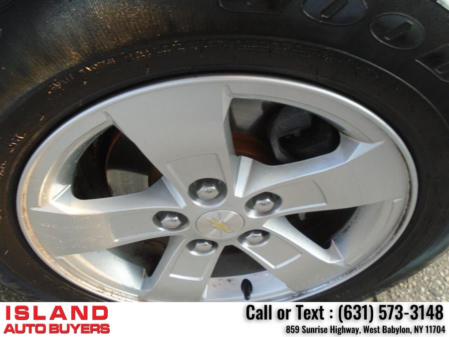 2014 Chevrolet Malibu LS 4dr Sedan, available for sale in West Babylon, New York | Island Auto Buyers. West Babylon, New York 2014 Chevrolet Malibu LS 4dr Sedan, available for sale in West Babylon, New York | Island Auto Buyers. West Babylon, New York