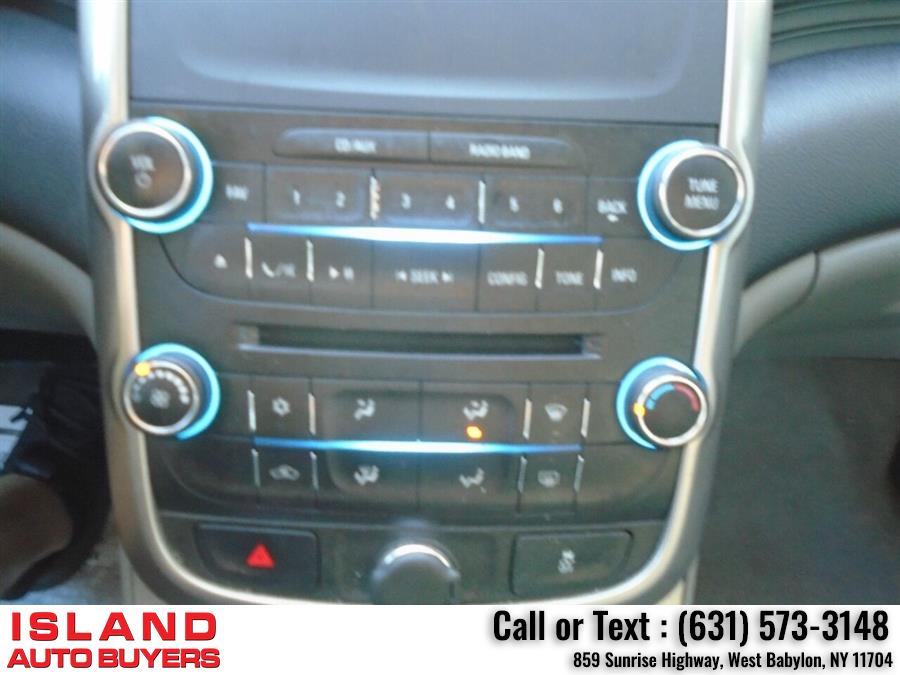 2014 Chevrolet Malibu LS 4dr Sedan, available for sale in West Babylon, New York | Island Auto Buyers. West Babylon, New York 2014 Chevrolet Malibu LS 4dr Sedan, available for sale in West Babylon, New York | Island Auto Buyers. West Babylon, New York