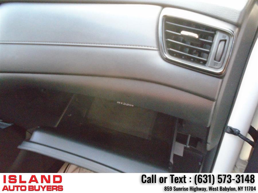 Used Nissan Rogue SV AWD 4dr Crossover 2019 | Island Auto Buyers. West Babylon, New York Used Nissan Rogue SV AWD 4dr Crossover 2019 | Island Auto Buyers. West Babylon, New York