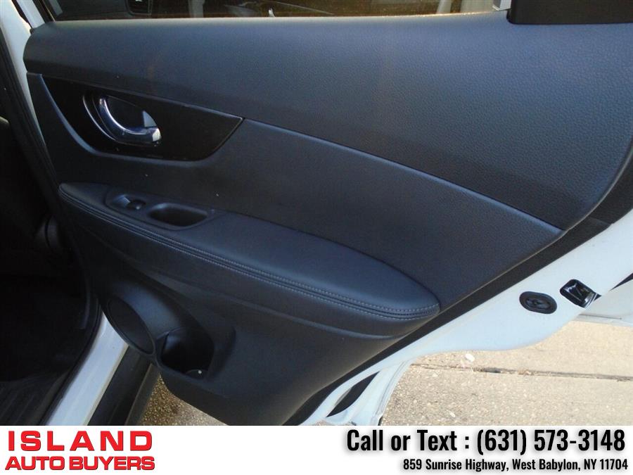 Used Nissan Rogue SV AWD 4dr Crossover 2019 | Island Auto Buyers. West Babylon, New York Used Nissan Rogue SV AWD 4dr Crossover 2019 | Island Auto Buyers. West Babylon, New York