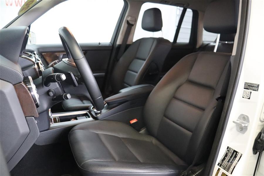 2015 Mercedes-benz Glk 350, available for sale in Paterson, New Jersey | Fast Track Motors. Paterson, New Jersey 2015 Mercedes-benz Glk 350, available for sale in Paterson, New Jersey | Fast Track Motors. Paterson, New Jersey