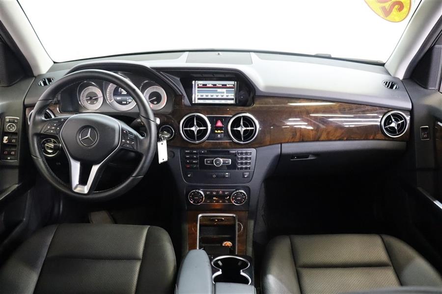 2015 Mercedes-benz Glk 350, available for sale in Paterson, New Jersey | Fast Track Motors. Paterson, New Jersey 2015 Mercedes-benz Glk 350, available for sale in Paterson, New Jersey | Fast Track Motors. Paterson, New Jersey