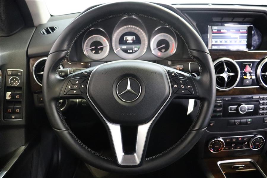 2015 Mercedes-benz Glk 350, available for sale in Paterson, New Jersey | Fast Track Motors. Paterson, New Jersey 2015 Mercedes-benz Glk 350, available for sale in Paterson, New Jersey | Fast Track Motors. Paterson, New Jersey