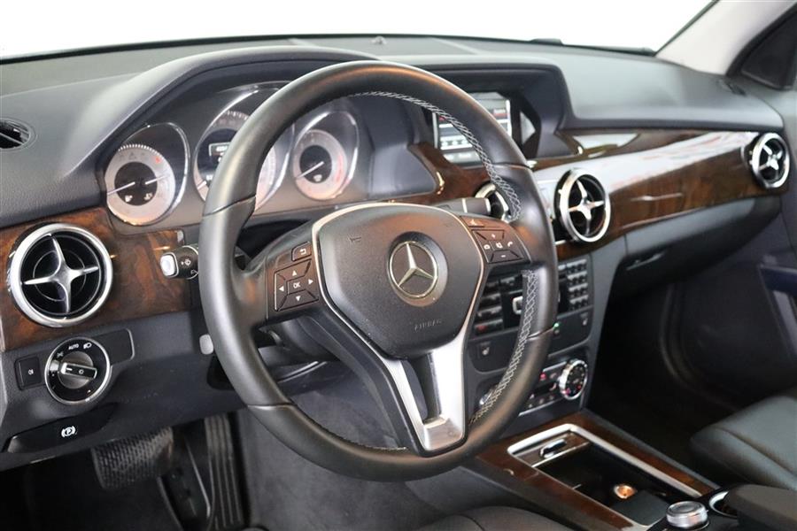 2015 Mercedes-benz Glk 350, available for sale in Paterson, New Jersey | Fast Track Motors. Paterson, New Jersey 2015 Mercedes-benz Glk 350, available for sale in Paterson, New Jersey | Fast Track Motors. Paterson, New Jersey
