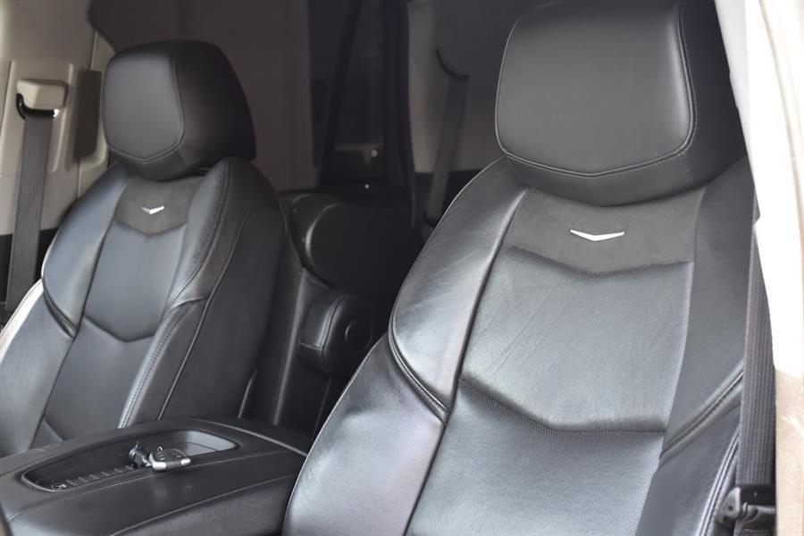 Used Cadillac Escalade Premium Luxury 2019 | Certified Performance Motors. Valley Stream, New York