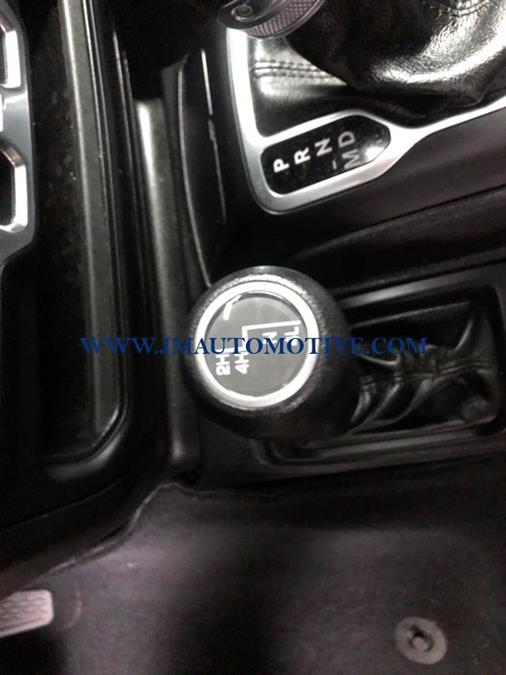 2019 Jeep Wrangler Unlimited Sport S 4x4, available for sale in Naugatuck, Connecticut | J&M Automotive Sls&Svc LLC. Naugatuck, Connecticut 2019 Jeep Wrangler Unlimited Sport S 4x4, available for sale in Naugatuck, Connecticut | J&M Automotive Sls&Svc LLC. Naugatuck, Connecticut
