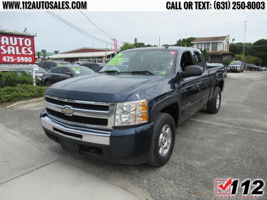 2009 Chevrolet Silverado 4WD Ext Cab 143.5" LT, available for sale in Patchogue, New York | 112 Auto Sales. Patchogue, New York