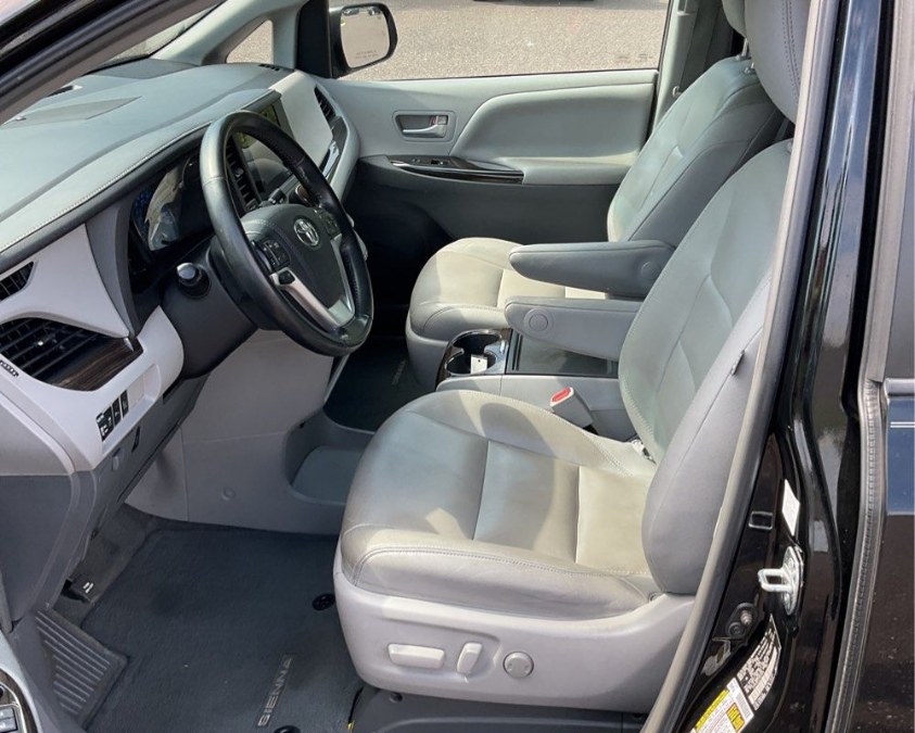 2015 Toyota Sienna 5dr 7-Pass Van XLE Premium FWD (Natl), available for sale in Brooklyn, New York | Top Line Auto Inc.. Brooklyn, New York 2015 Toyota Sienna 5dr 7-Pass Van XLE Premium FWD (Natl), available for sale in Brooklyn, New York | Top Line Auto Inc.. Brooklyn, New York