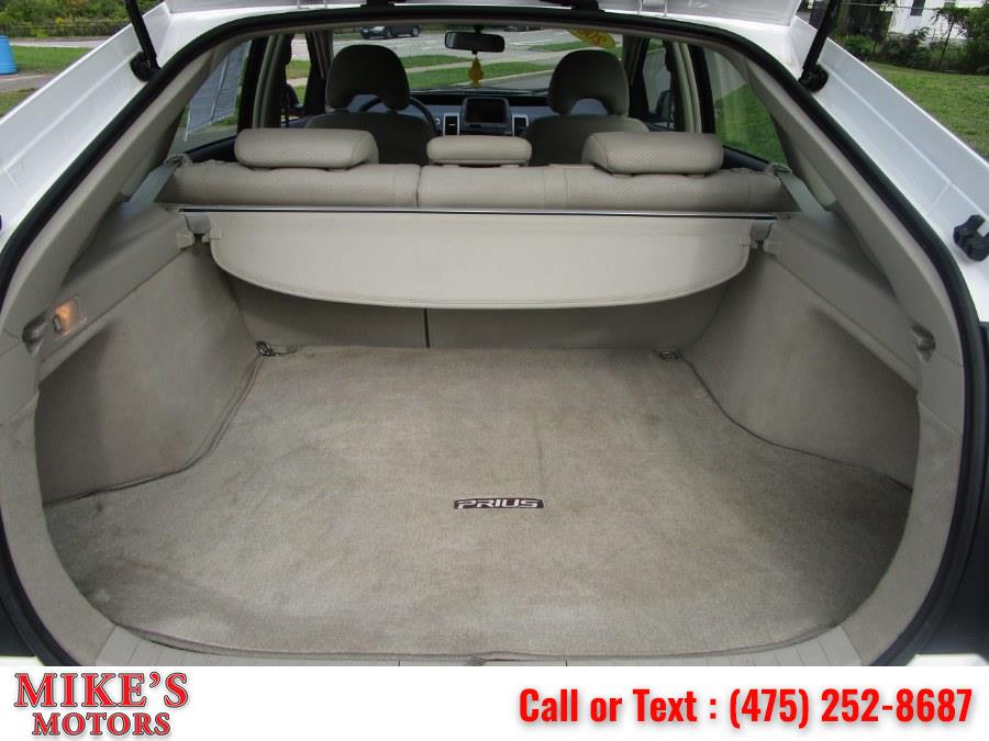Used Toyota Prius 5dr HB 2009 | Mike's Motors LLC. Stratford, Connecticut Used Toyota Prius 5dr HB 2009 | Mike's Motors LLC. Stratford, Connecticut
